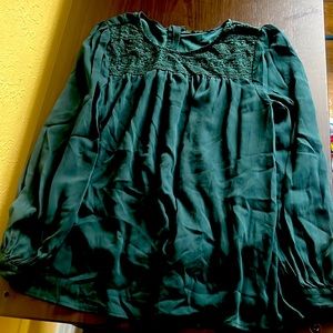 H&M dark green small blouse